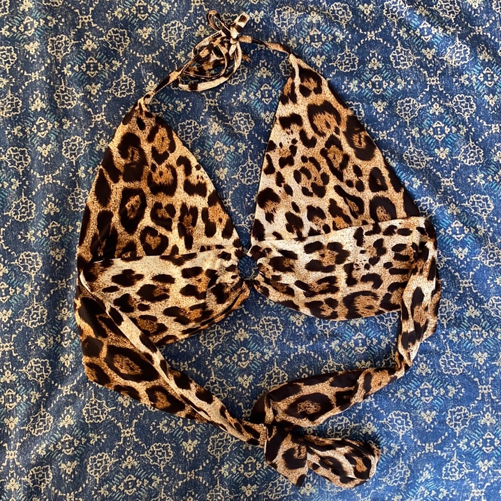 Romwe O-Ring Leopard Print Crop Top